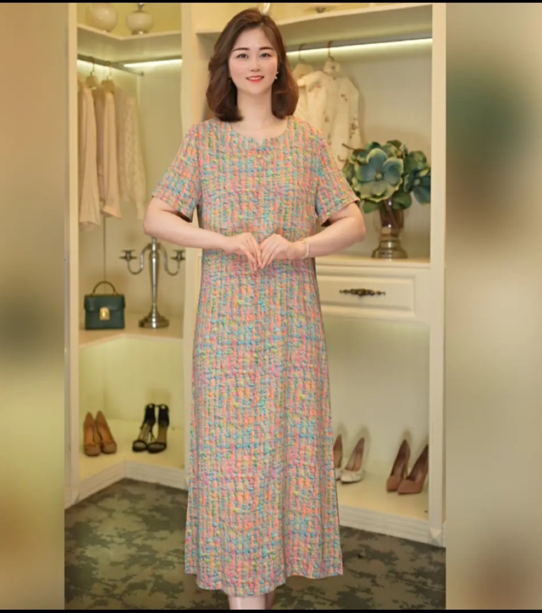 新款时尚连衣裙妈妈夏季气质2025减龄碎花收腰显瘦弹力裙子彩虹