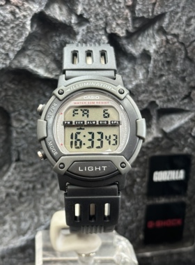 【稀缺款】卡西欧手表CASIO黑色复古户外运动休闲防水电子表W-92H