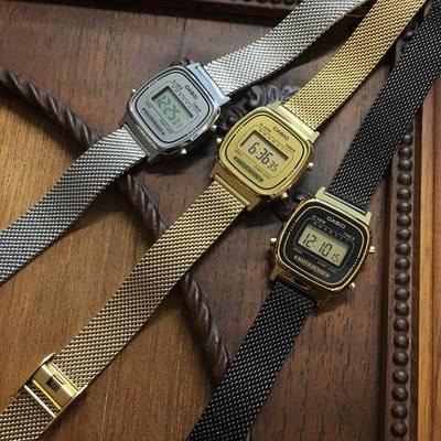 卡西欧复古金色小方块女表