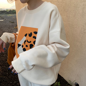 慵懒风长袖上衣