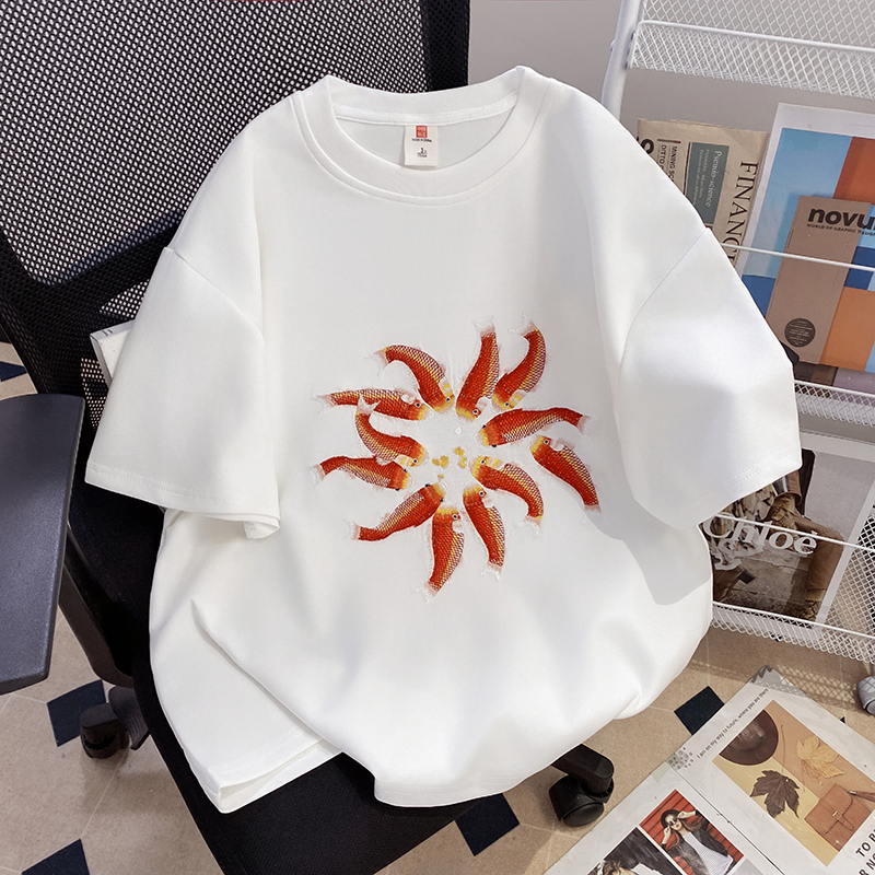 刺绣特大码300斤短袖t恤女大童初中高中学生15岁16岁17设计感小众
