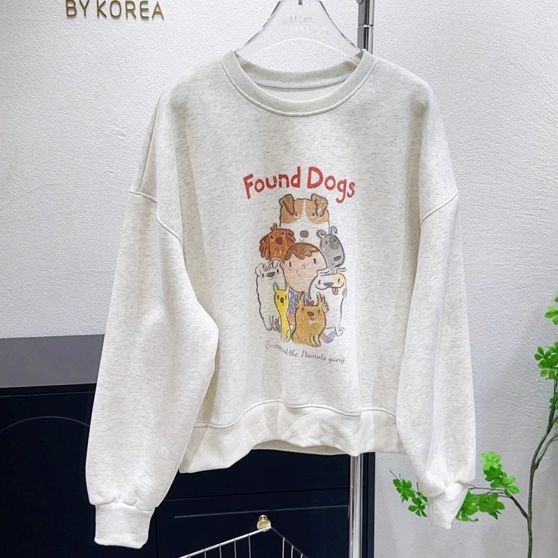 加绒秋冬卡通可爱风圆领卫衣女大码宽松显瘦遮肚小狗印花长袖上衣