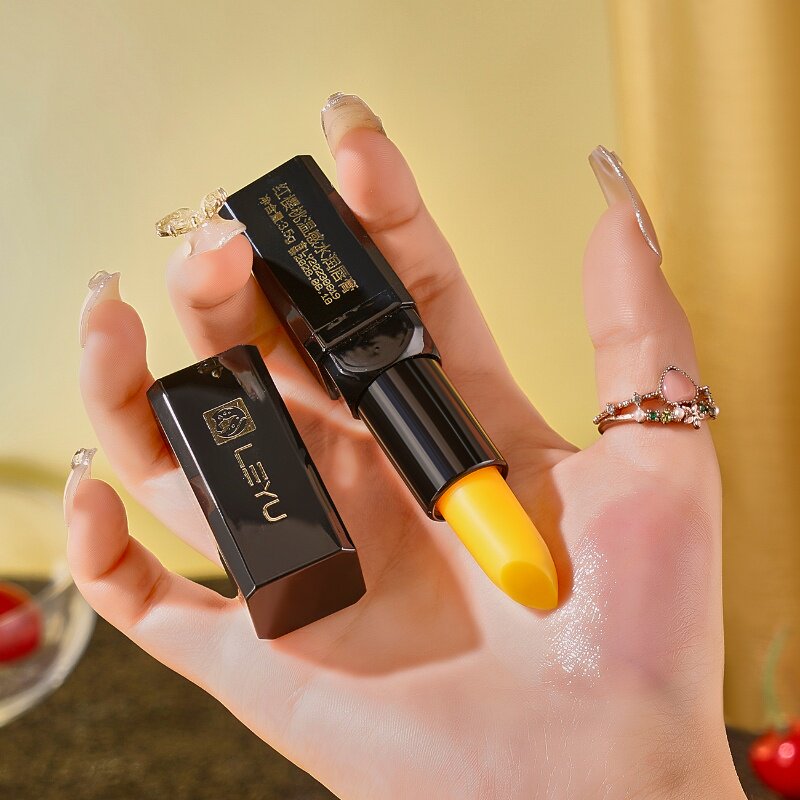 红樱桃健康唇膏去死皮淡化唇纹保湿女滋润唇部护理防干裂变色口红