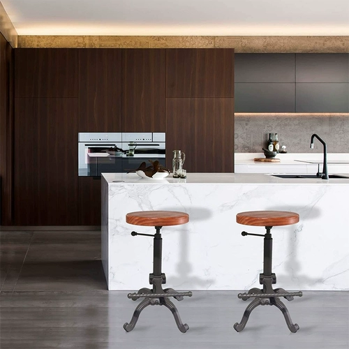 Промышленный стиль ретро -лифт с твердым деревянным стулом стула стула и завтрак