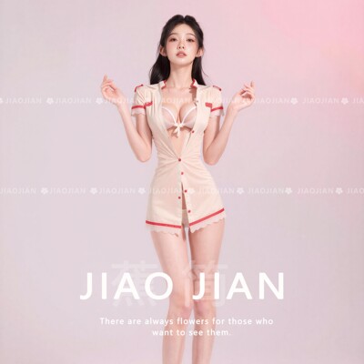 绫学妹眉目含情qqny 性感睡裙纯欲护士cos装角色扮演制服睡衣内衣