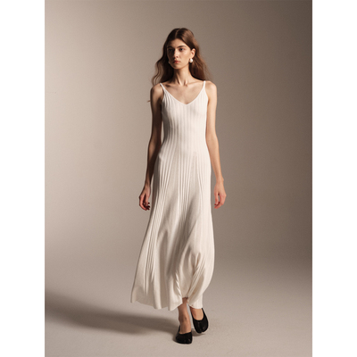 SOFTSELF雾绒诗秋季新款针织吊带修身显瘦连衣裙女百搭法式气质