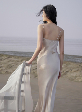 SOFTSELF吊带连衣裙女2024夏季新款简约醋酸缎面超仙甜美气质显瘦