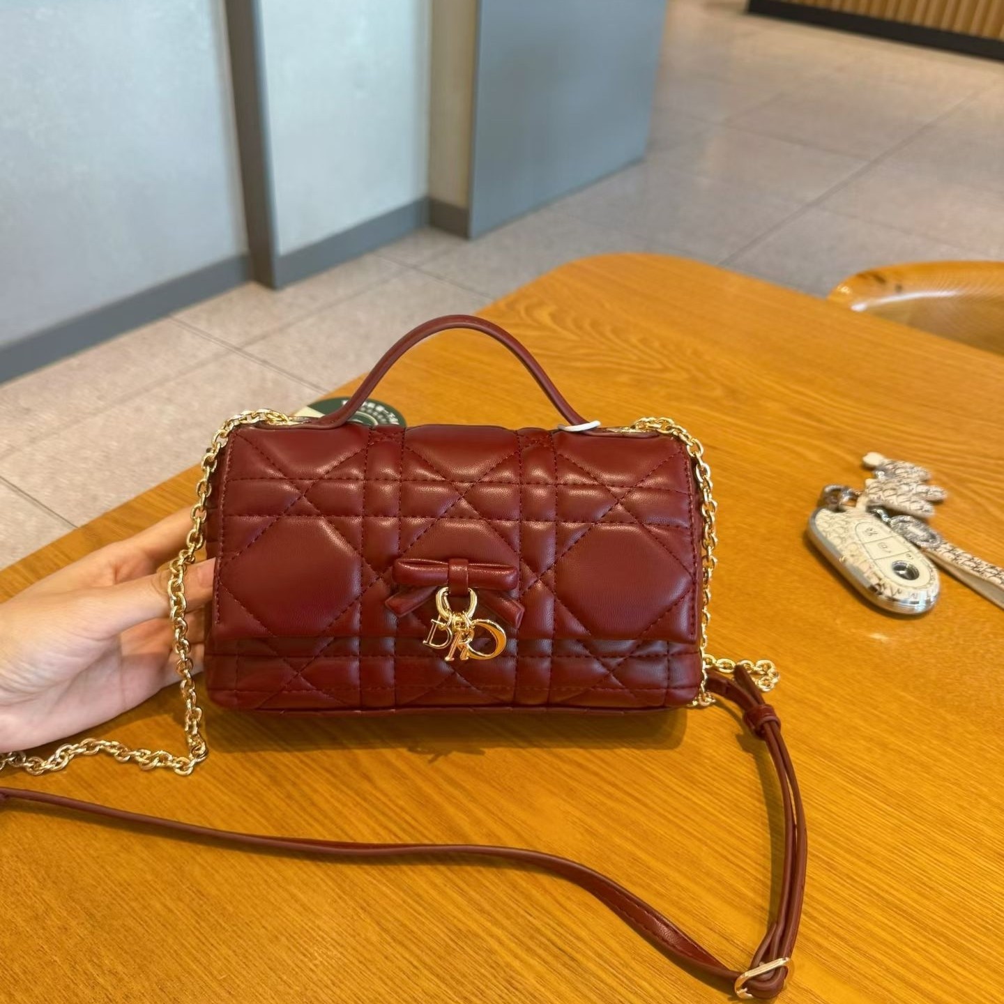 名媛风绣线菱格小方包女单肩斜挎包韩国可爱蝴蝶结手提包包链条包
