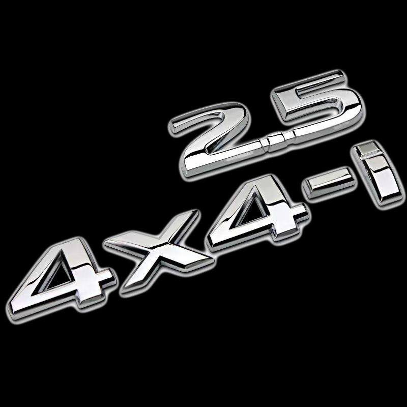 适用于日产新奇骏2.5排量标四驱尾标金属装饰贴字标改装4X4-i车标