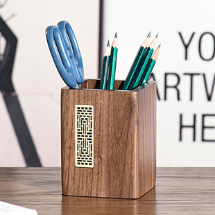 黑胡桃木质笔筒收纳盒办公室桌面轻奢风创意实木摆件商务礼品定制