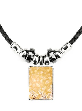 日本白色花花瓣纹样手工皮绳项链吊坠饰品