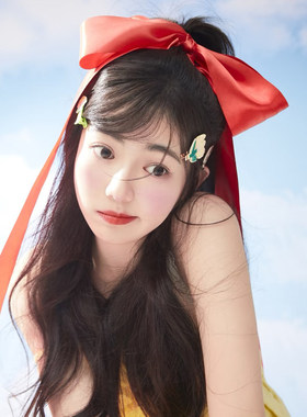 大红色蝴蝶结长飘带女生头饰