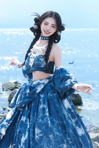 扎染民族服装苗族服装女苗疆少女风情服饰少数民族大理旅拍服新款