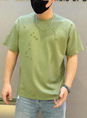 破洞短袖t恤男生夏季薄款痞帅穿搭潮牌宽松大码乞丐t恤男大码男装