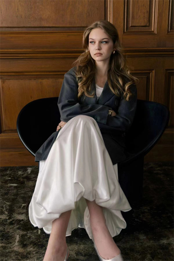 THETOE长裙花苞通勤半裙