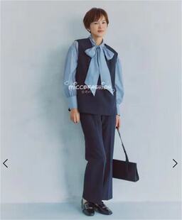 Apart by无袖背心马甲和微喇叭长裤