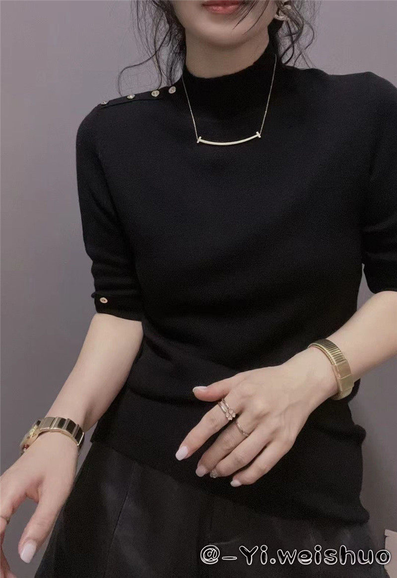 衣唯硕春季寸领半袖针织打底衫女
