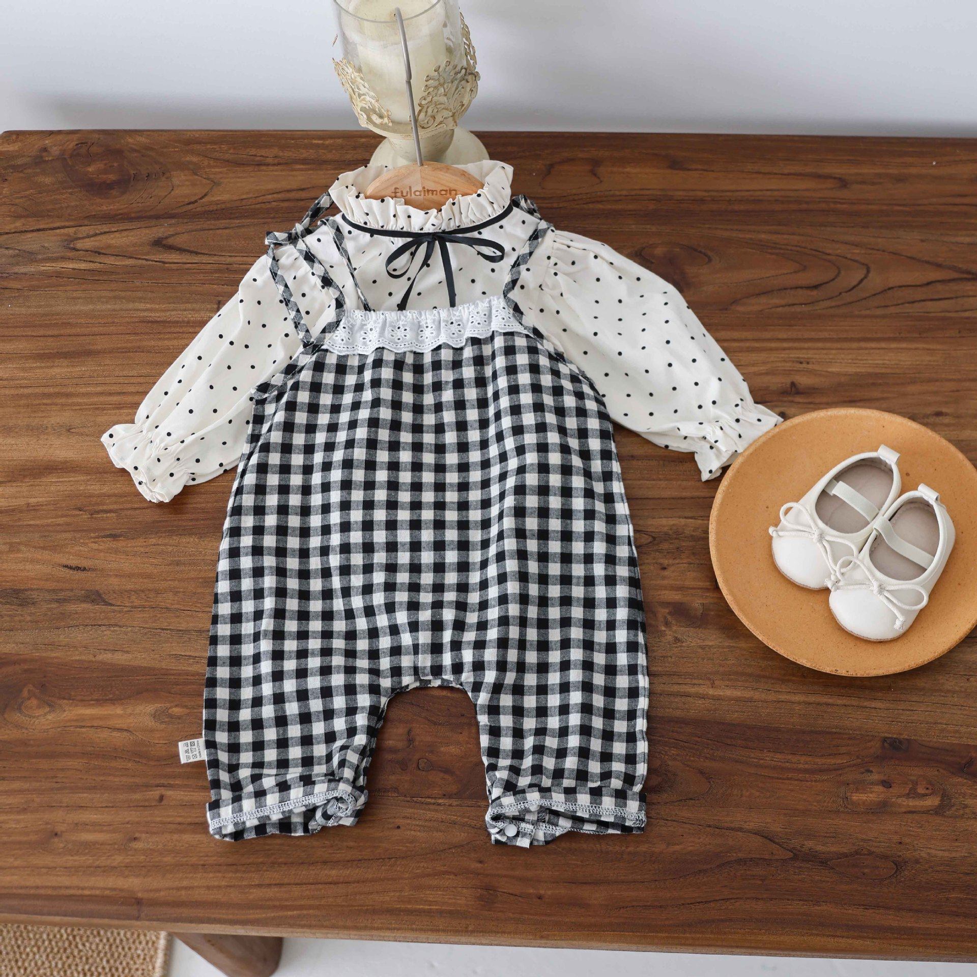 INS款春秋女宝宝格子花边背带裤子婴幼儿洋气春装纯棉吊带裤爬服,童装/婴儿装/亲子装,裤子,淘宝优惠券,粉丝福利购,淘宝优惠卷