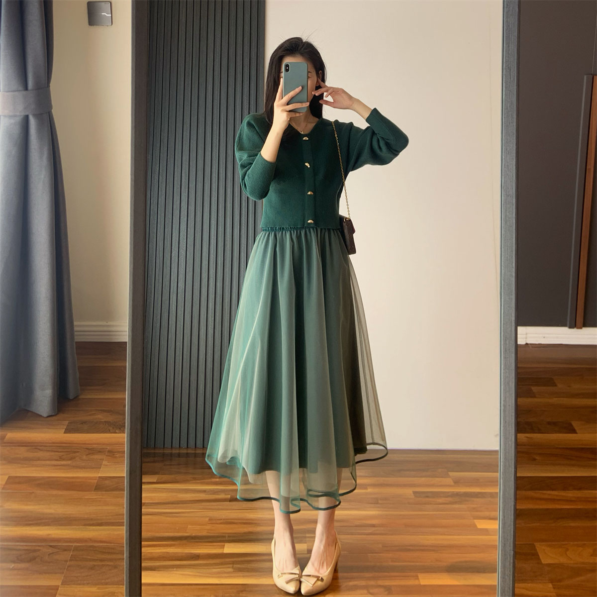 千金感气质中长款连衣裙23新