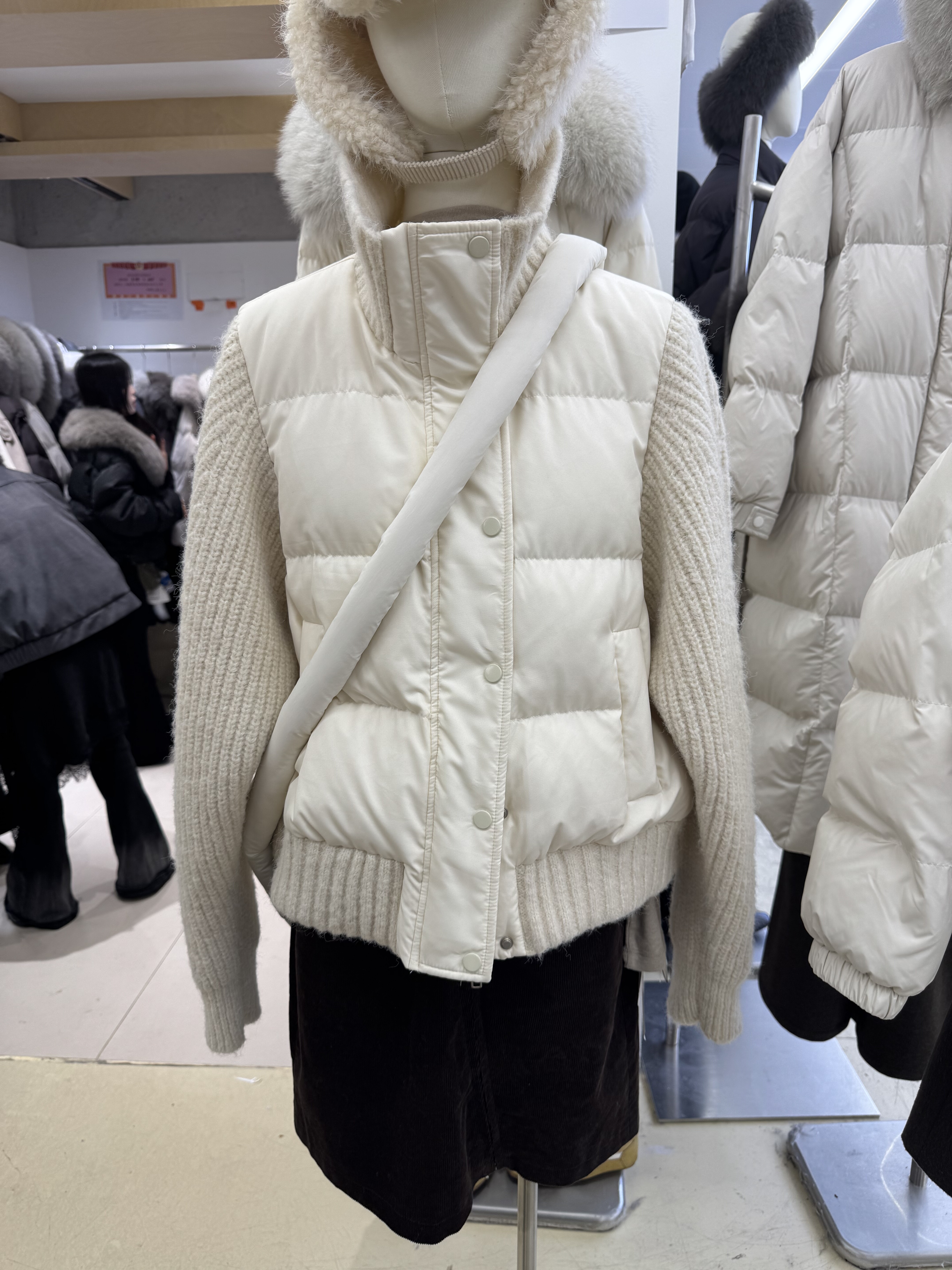 LOUISA.S针织拼接立领90白鸭绒羽绒服女2025冬季洋气百搭保暖外套