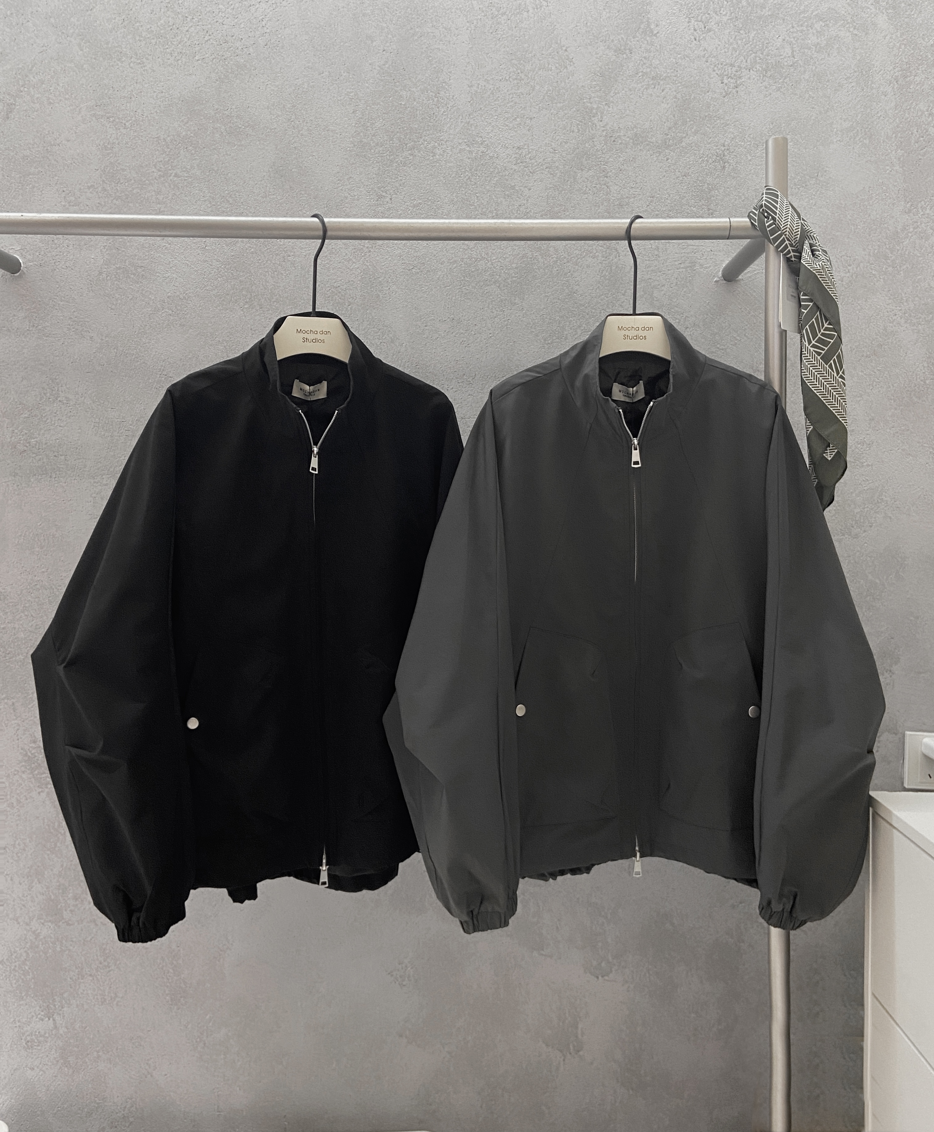 mochadan韩版宽松简约立领外套上衣女秋季新款百搭显瘦夹克棒球服