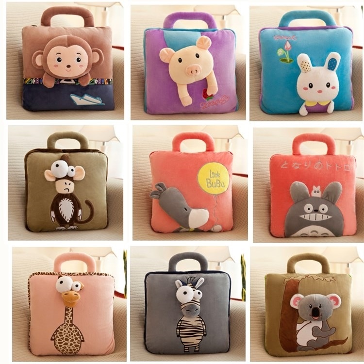 卡通抱枕两用二合一汽车多功能靠垫办公室午睡小被子可收纳盖毯子