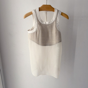 2026早春新款小众拼色坑条U领透视背心修身百搭短款鼐衣女