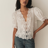 现货 衬衫 小众2026春夏新款 V领短袖 女 镂空蕾丝花边上衣泡泡袖