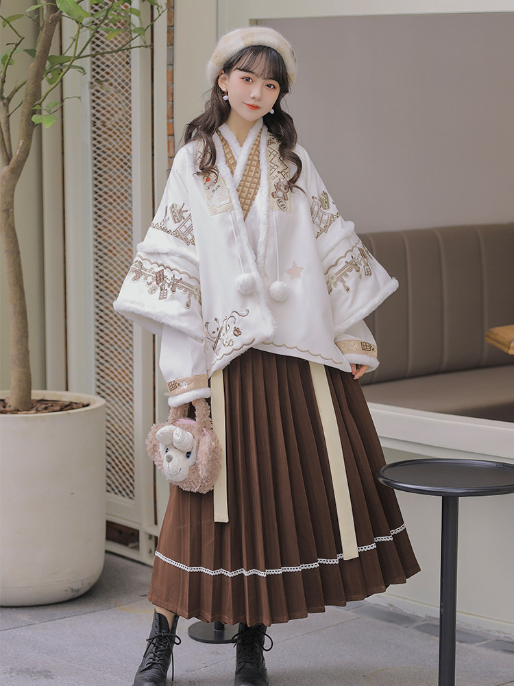 汉服日常款成人女冬季保暖