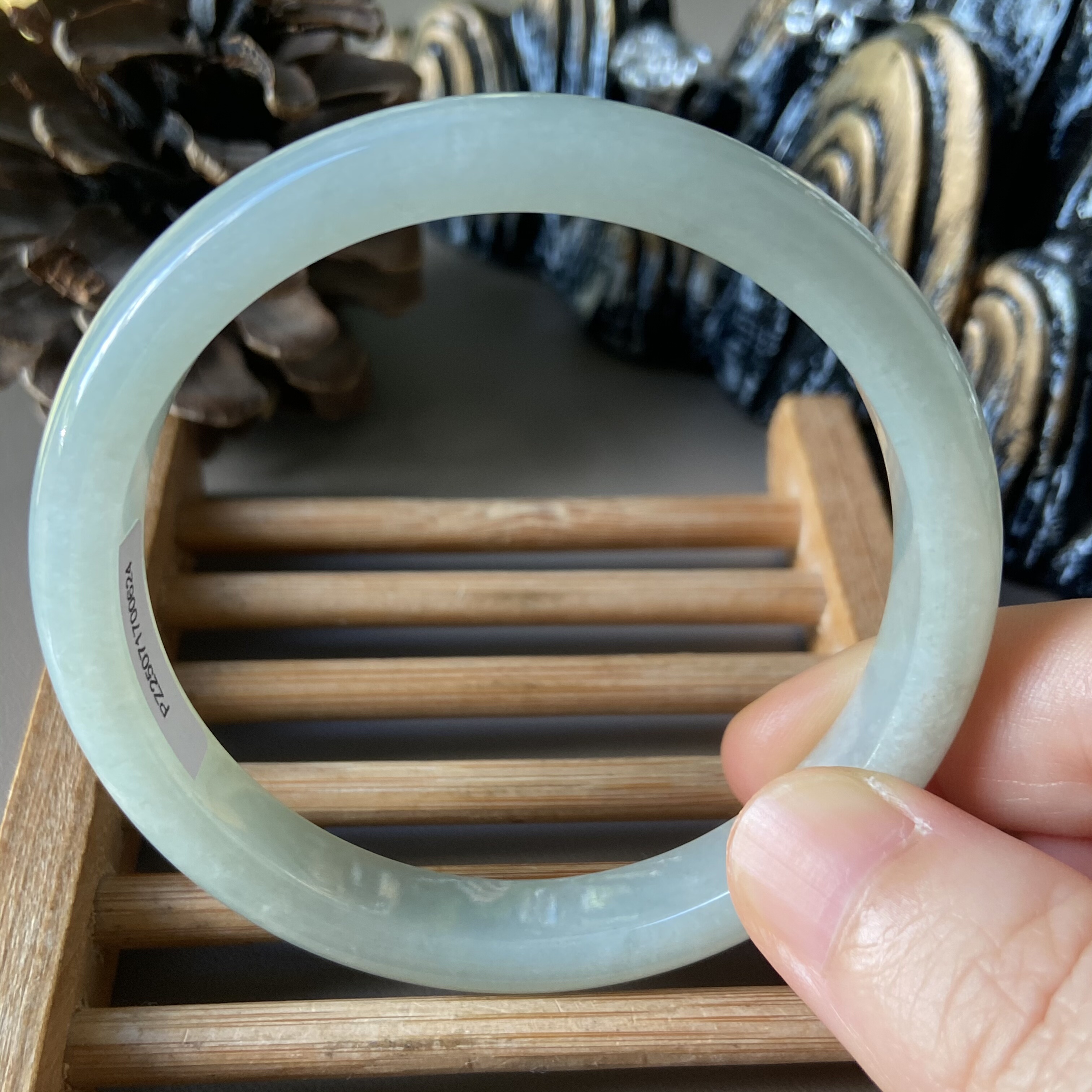 天然缅甸翡翠手镯56冰糯种满绿浅绿玉镯子57老坑a货0624带证书