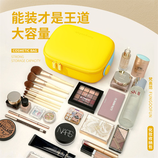 化妆包女2025新款高端大容量便携超大精致防水收纳分区立体不塌