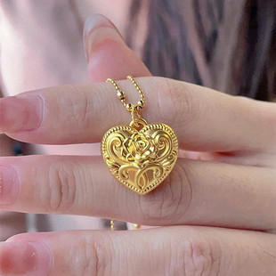 纯银镀黄金色爱心牡丹项链 女玫瑰花心形雕刻花纹吊坠锁骨链复古