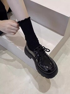英伦风厚底小皮鞋女款2024新款春秋季黑色jk单鞋松糕底百搭乐福鞋