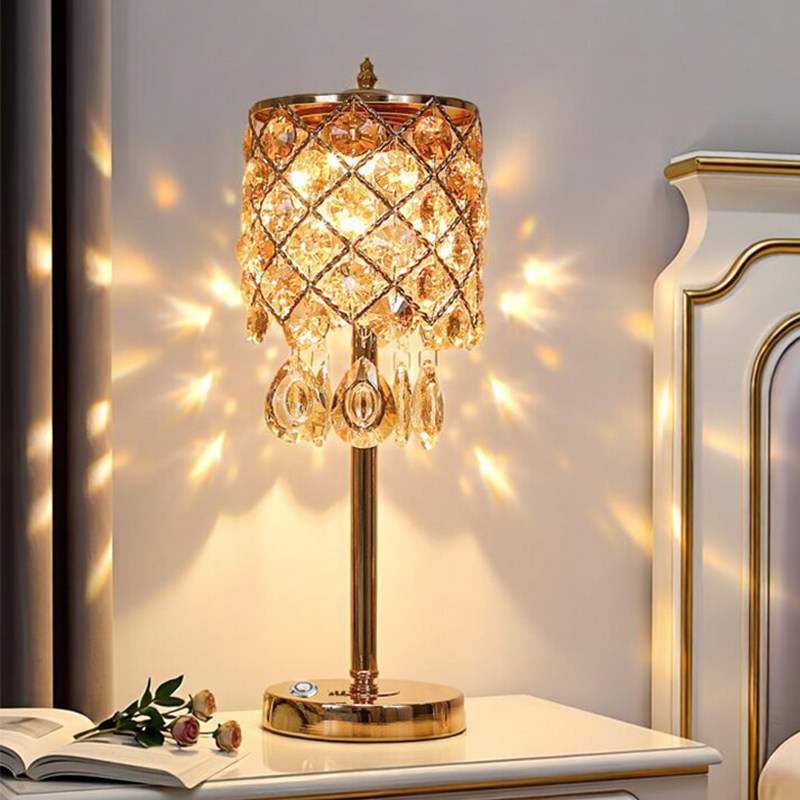 轻奢水晶台灯卧室床头灯创意温馨充电触摸简约现代高级感氛围灯