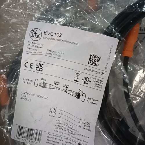 议价全新原装IFM易福门EVC102连接，德国，波兰制造