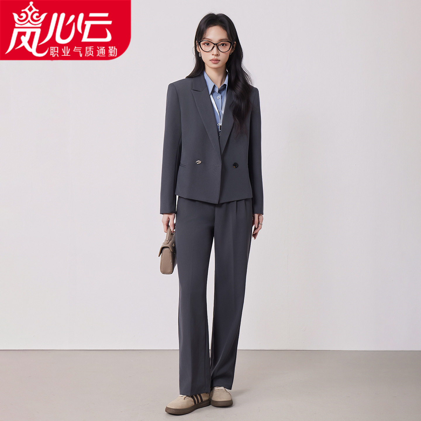 学院风西装正装女士套装裙裙子面试穿搭小个子短款职业装西服外套