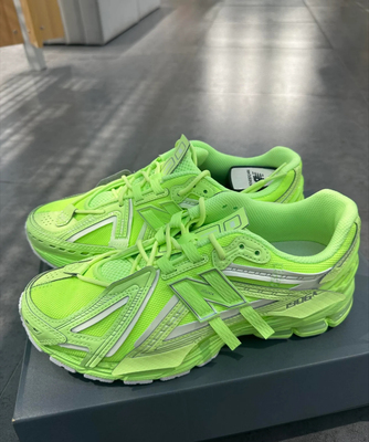 新百伦New Balance 1906A涂鸦荧光绿解构小翅膀休闲跑鞋U1906AF