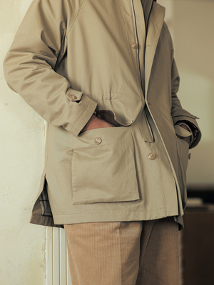 VALLEE 大件抽绳收腰宽松版型中长款风衣夹克 VE066