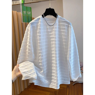 特大码 上衣夏 300斤设计感小众波浪条纹防晒t恤男女内搭别致打底衫