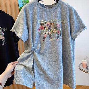 宽松上衣 T恤女夏季 胖妹妹200斤大码 别致刺绣字母大象开叉扭结短袖
