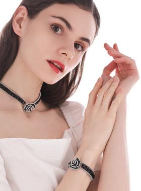 新款爱丽娜山茶花经项链锁骨链女时尚配饰超闪水钻手环手链二件套