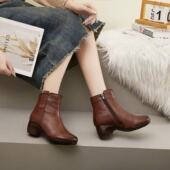 39913头层牛皮手工鞋 软皮低跟短靴女复古圆头平底舒适妈妈单靴