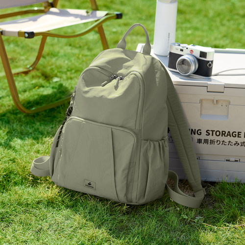 Fouvor轻便防水通勤双肩包女