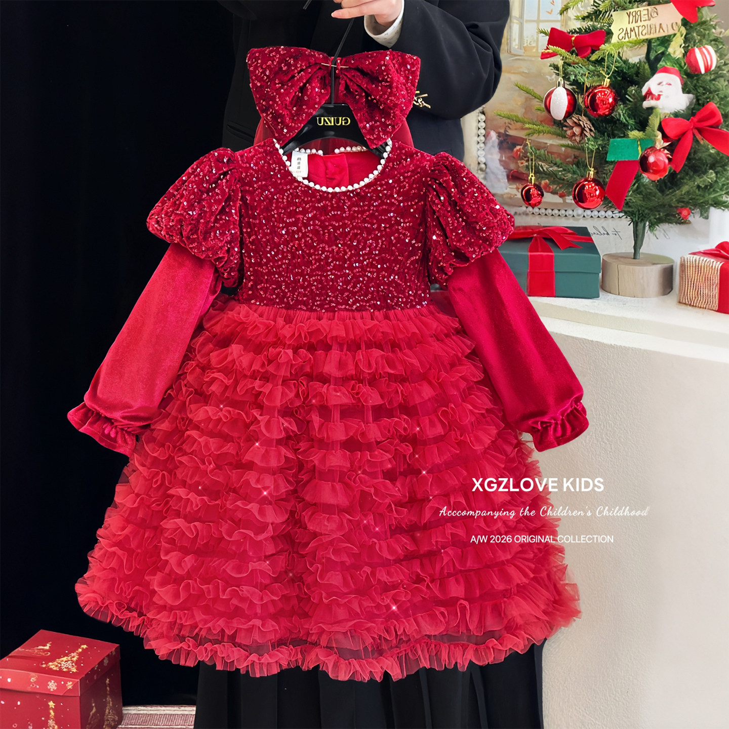女童连衣裙秋冬红色亮片蓬蓬纱裙