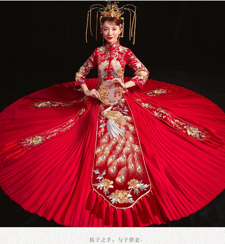 孔雀婚纱