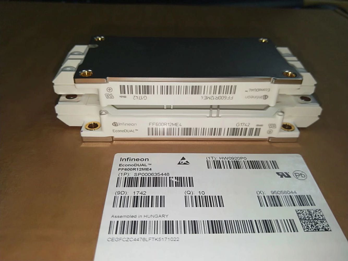 全新原装FF600R12ME4 FF600R17ME4 FF450R12ME4 FF450R17ME4模块