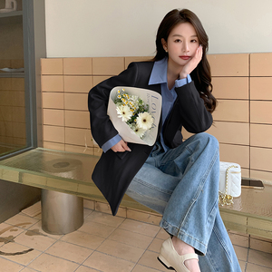 假两件衬衫拼接西装外套女2023年秋季新款设计感小众休闲西服上衣图片