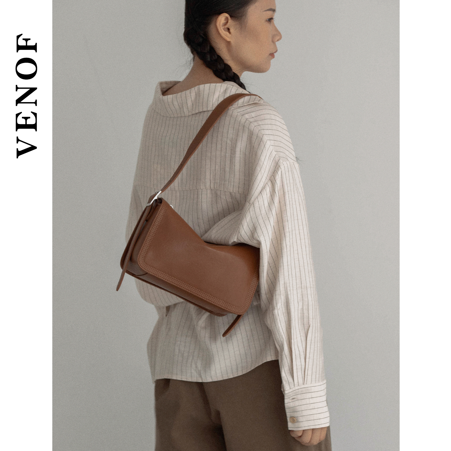 方界软枕 维洛芬植鞣真牛皮小方包单肩包新款大上新