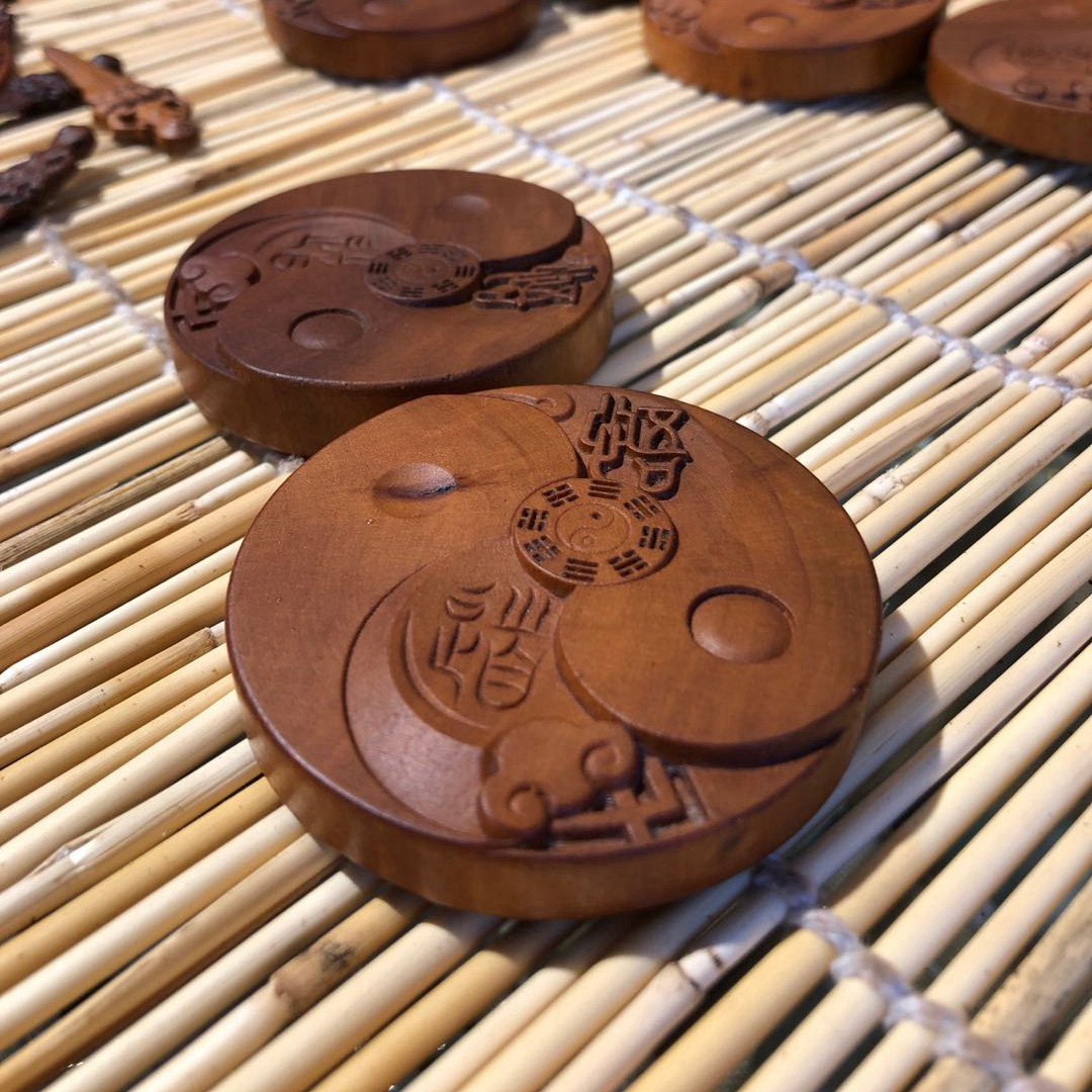 枣木雷击悟道吊坠文玩手把件雷劈牌符随身钥匙扣挂件配饰雕刻老子