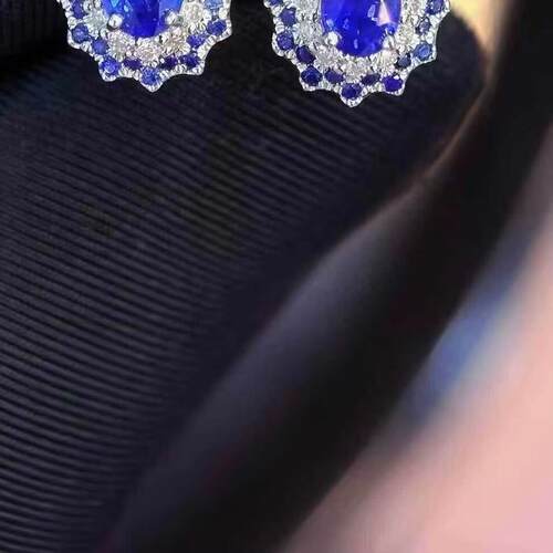18K金女镶南非高品质钻石 0.45克拉天然蓝宝石耳钉真金真钻送证书